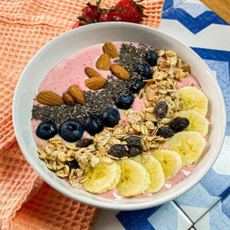 Smoothie Bowl De Fresa Y Banano Tu Cocina Tv